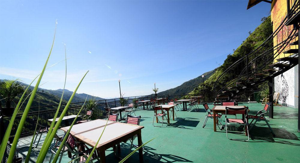Hotel Ella Mount Heaven Extérieur photo