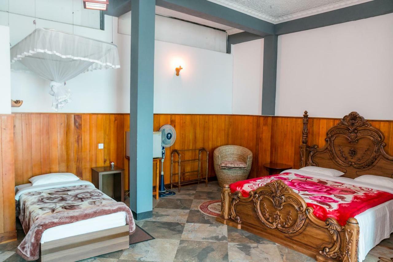 Hotel Ella Mount Heaven Extérieur photo