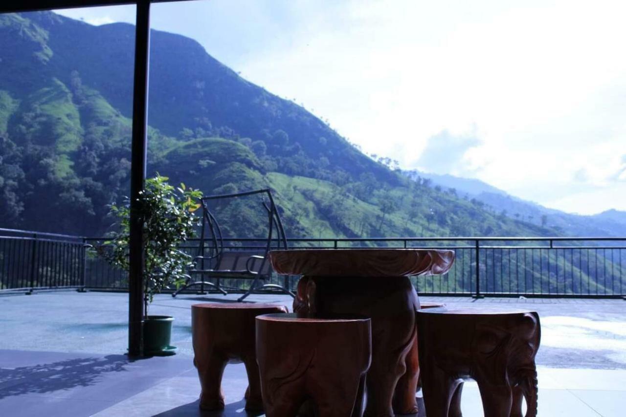 Hotel Ella Mount Heaven Extérieur photo